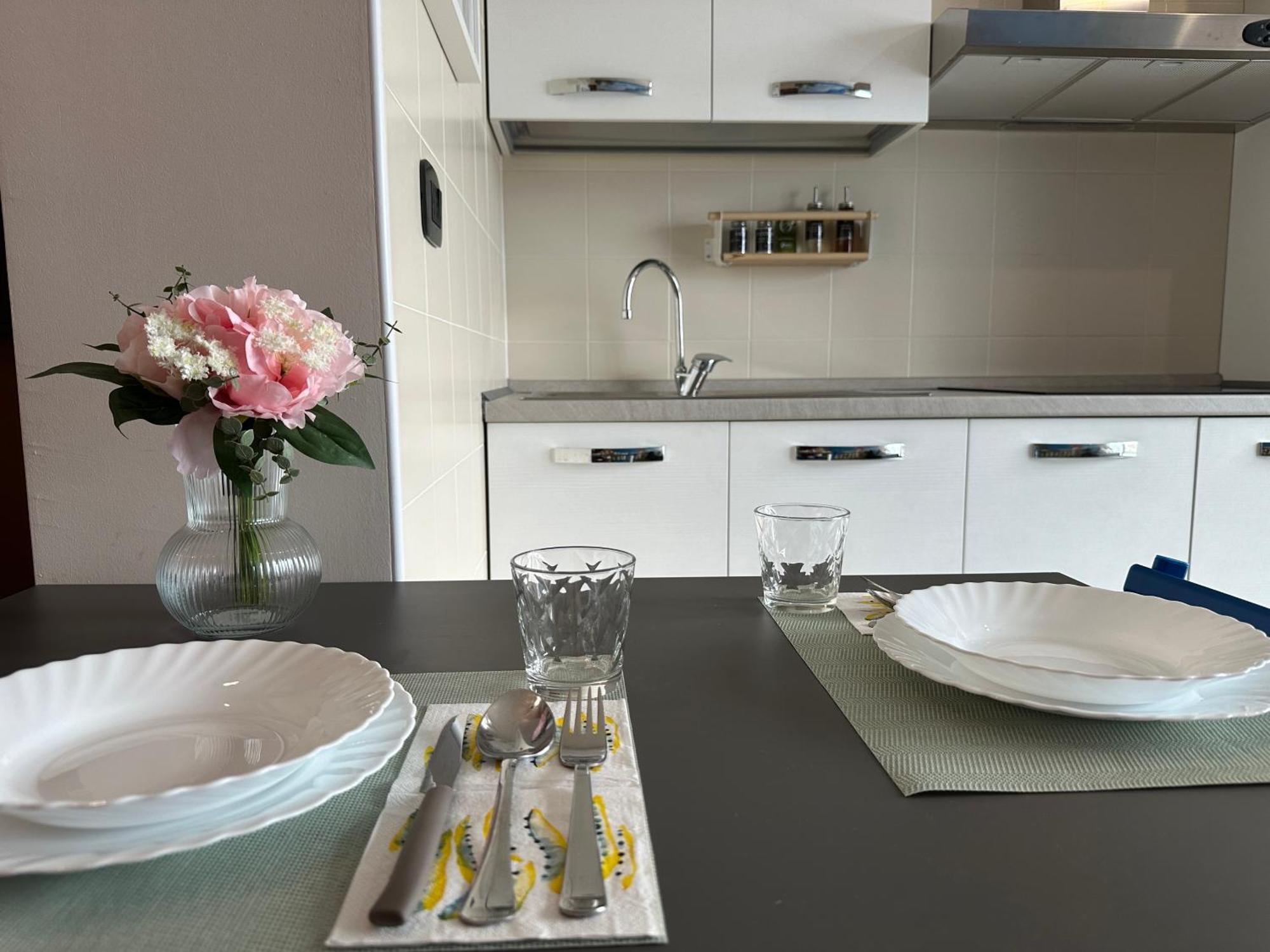 Il Gabbiano Savona "Luxury House" - Wifi, Parking, Shopping Center Daire Dış mekan fotoğraf