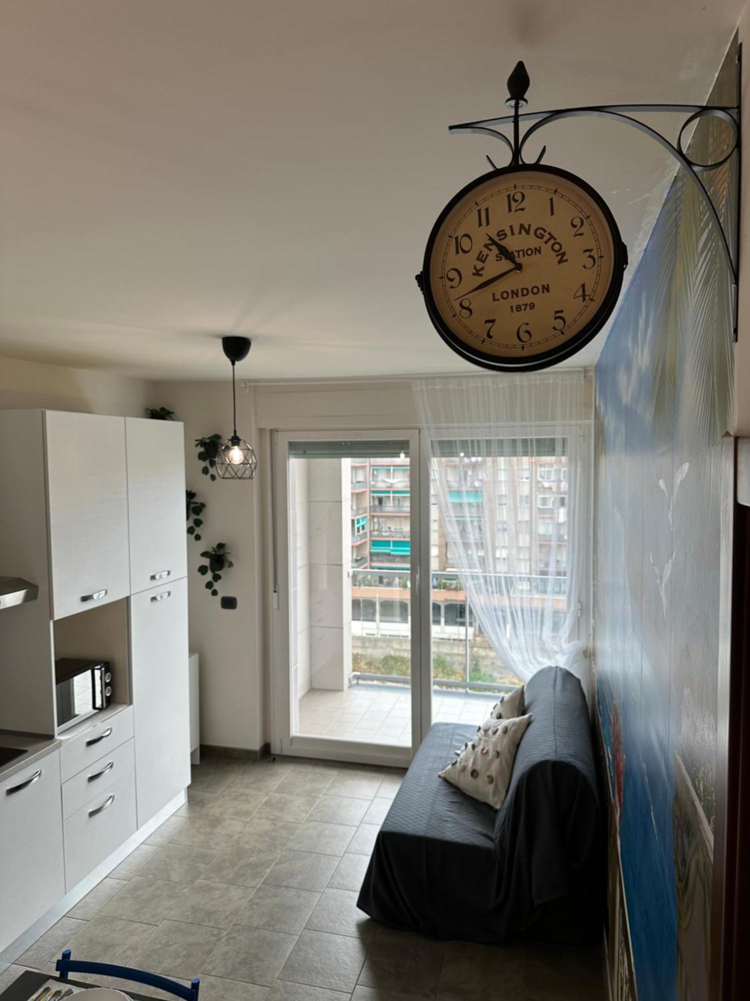 Il Gabbiano Savona "Luxury House" - Wifi, Parking, Shopping Center Daire Dış mekan fotoğraf